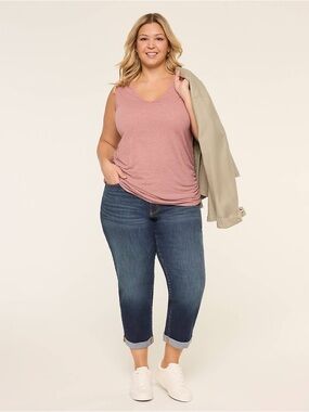 Lane Bryant Dark Blue Boyfriend Capri Jeans Size 24